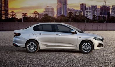 Fiat Egea Sedan fiyatını gören bayiye koşuyor!