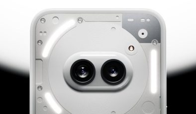 Kulaklık hediyeli Nothing Phone (2a) tüm pazaryerlerinde bugün satışta