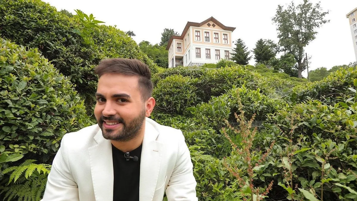 Kadir Ezildi bakın kim çıktı! Gerçek mesleğini ilk kez duyanlar şaşkınlığını gizleyemedi
